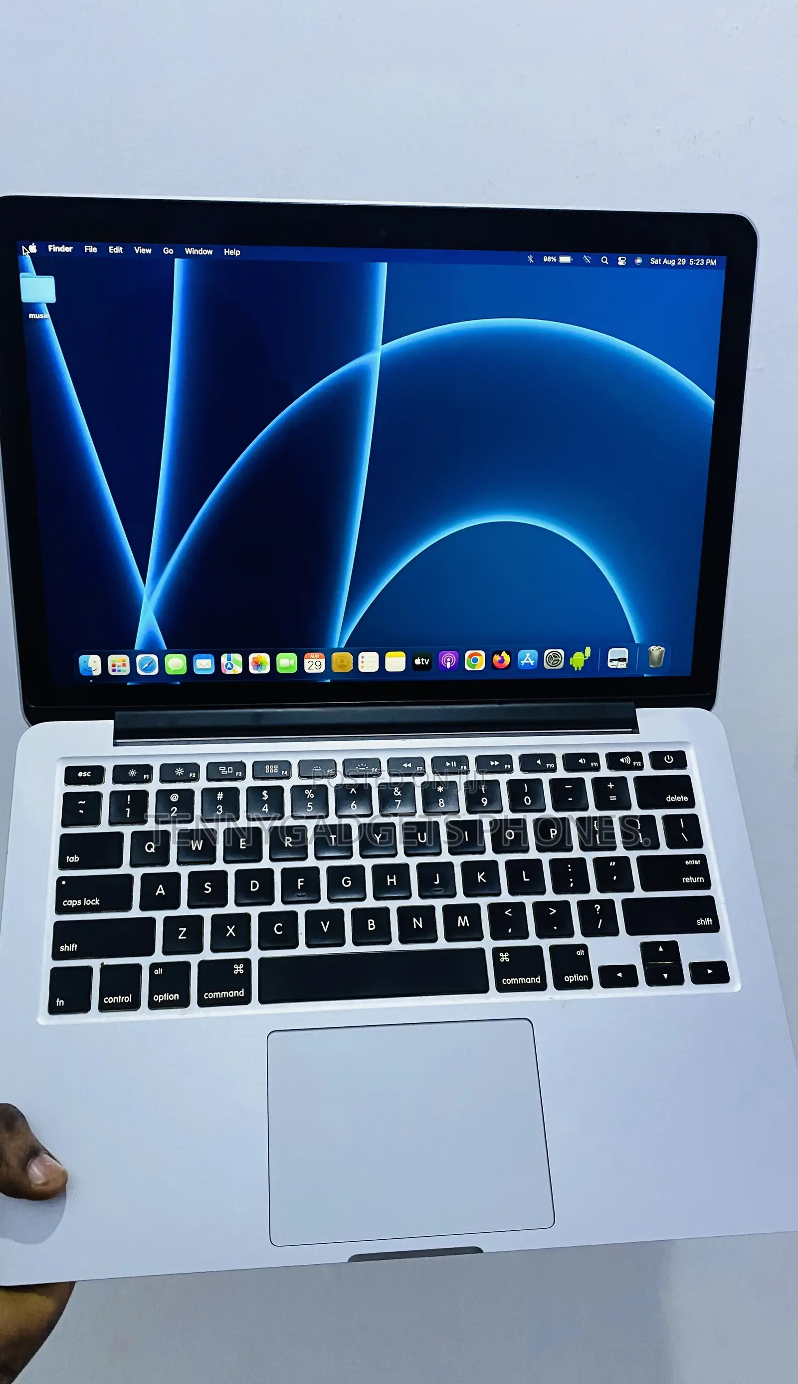 Laptop Apple MacBook Pro 2015 8GB Intel Core i3 SSD 256GB