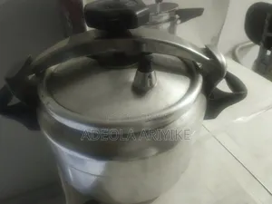 Fairly Used Pressure Pot