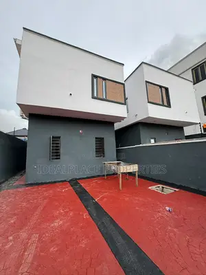 2bdrm Townhouse/Terrace in Magodo for sale