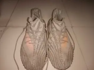 Sply 350 Addidas Sneakers
