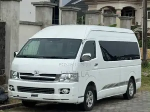 Toyota Harrier 2012 White