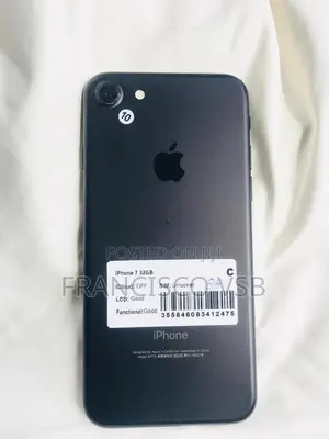Apple iPhone 7 32 GB Black