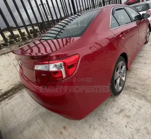 Toyota Camry SE 4dr Sedan (3.5L 6cyl 6A) 2014 Red