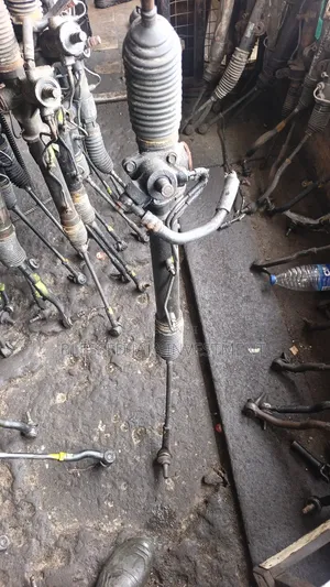 Streeing Rack Nissan Pathfinder 1998/2000