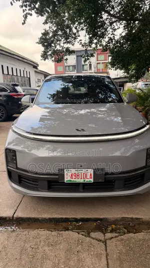 New Li Auto L9 1.5 Hybrid AWD 2025