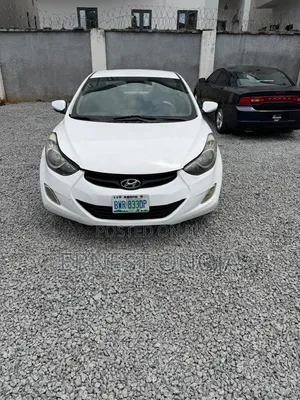 Hyundai Elantra 2013 White