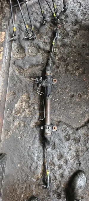 Streeing Rack Toyota Rav4 2005