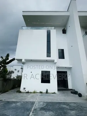 4bdrm Duplex in Rumuodumaya, Obio-Akpor for sale