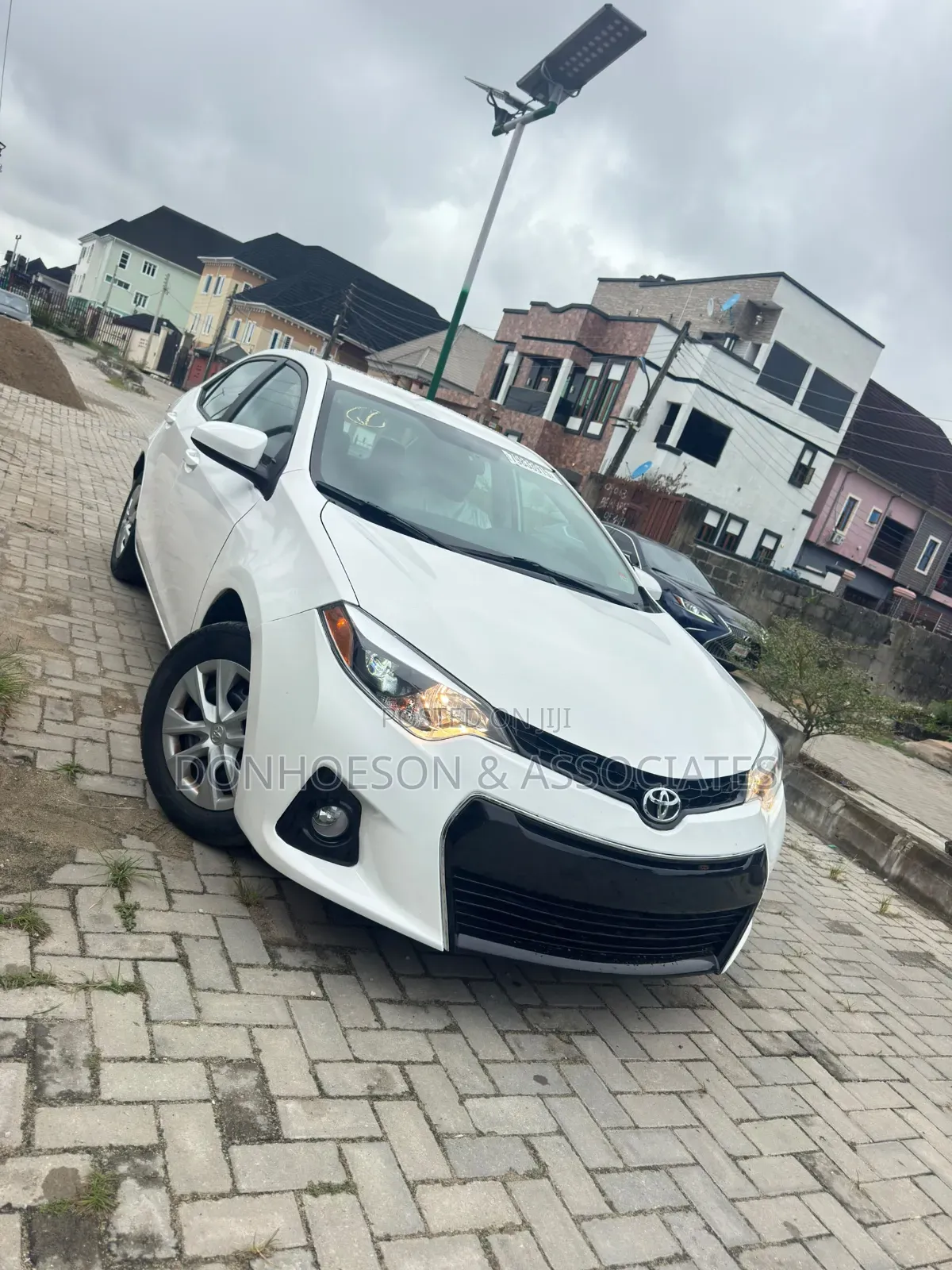 Toyota Corolla 2015 White