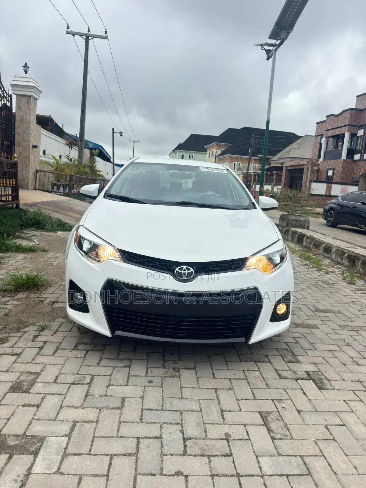 Toyota Corolla 2015 White