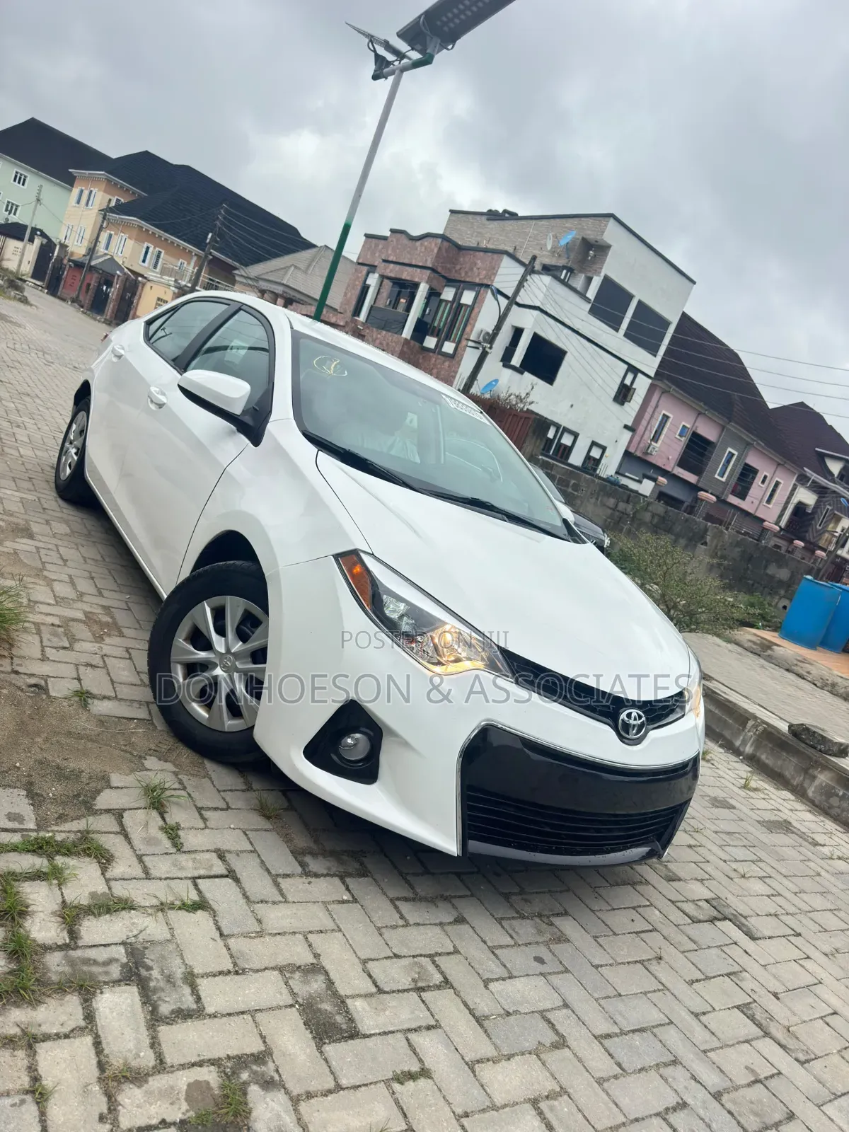 Toyota Corolla 2015 White