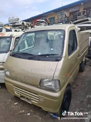 Suzuki Every 2005 Gold