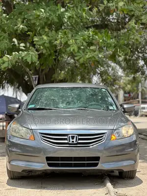 Honda Accord 2012 Gray