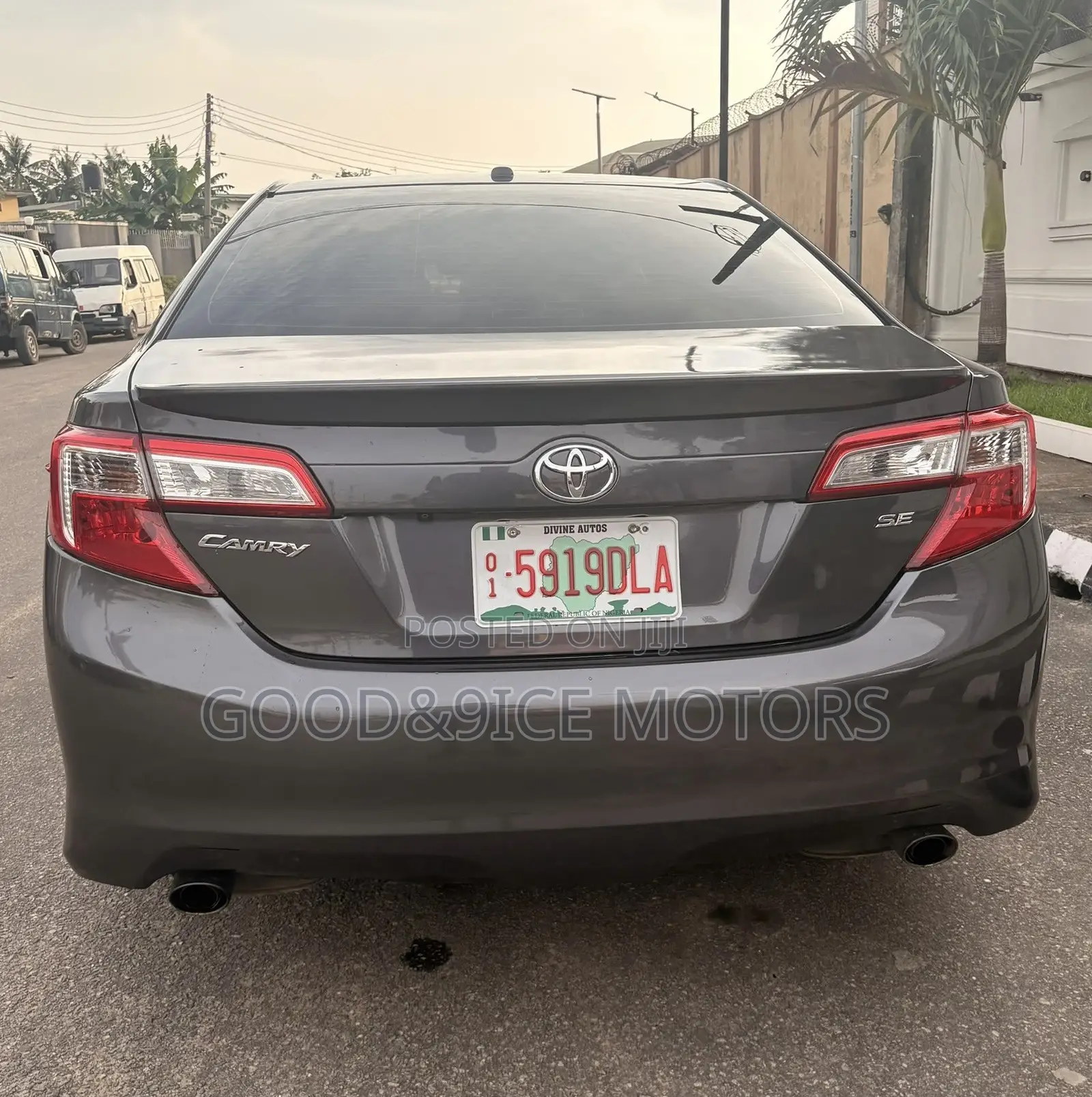 Toyota Camry 2014 Gray