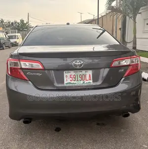 Toyota Camry 2014 Gray