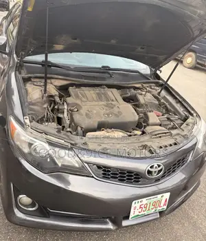 Toyota Camry 2014 Gray