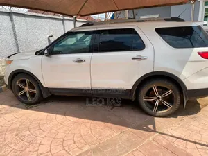 Ford Explorer 2013 White