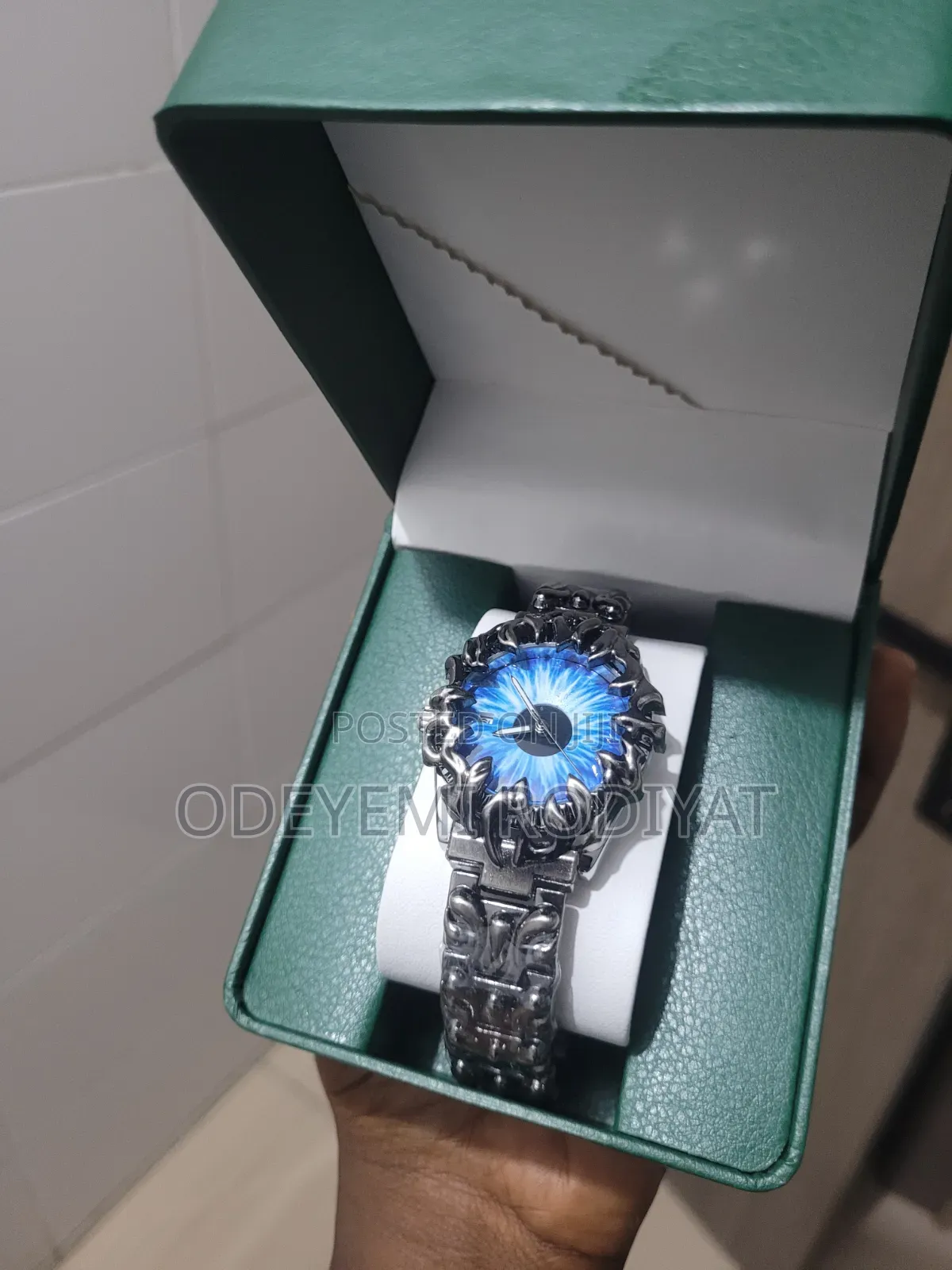 Alabaster Spider Web Watch