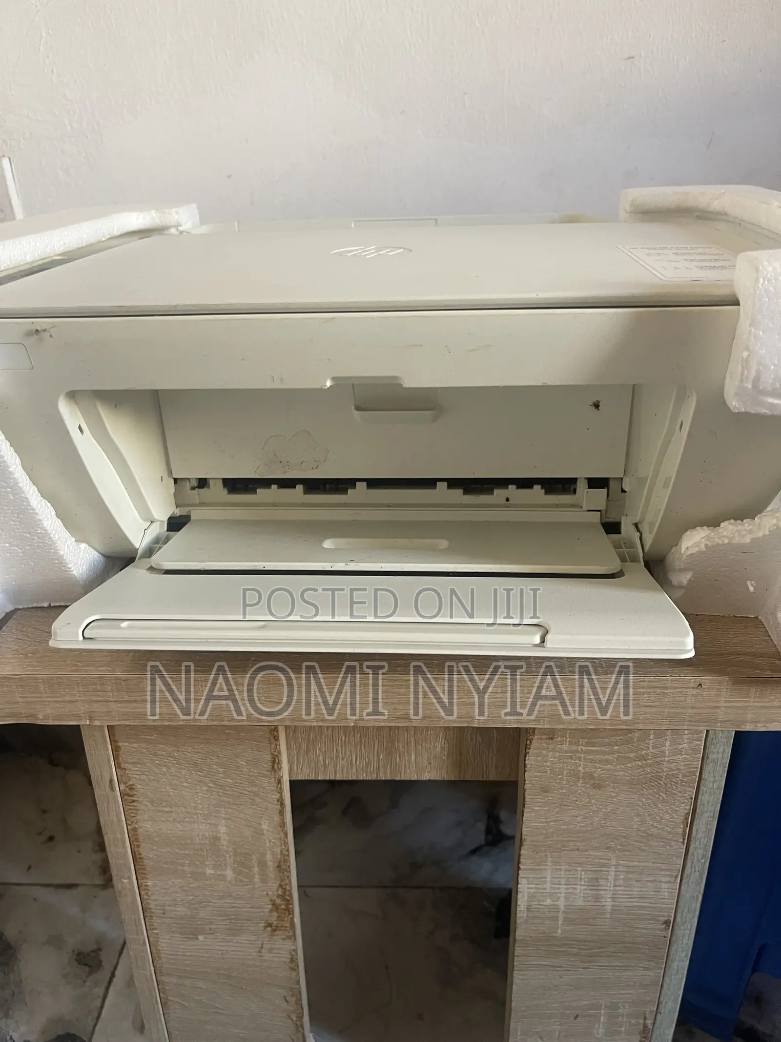 HP Deskjet 2710 Printer