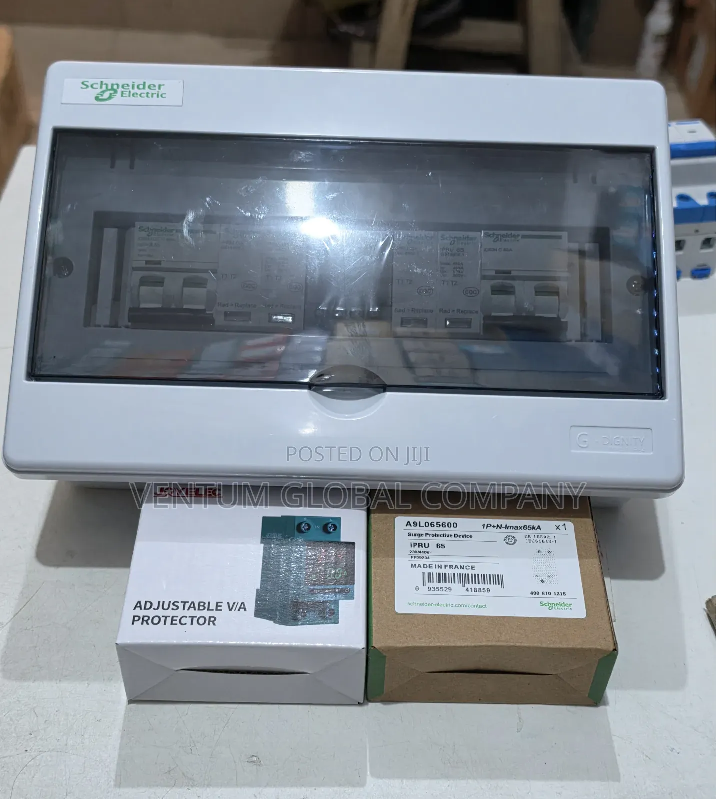 Schneider Solar Protection Box