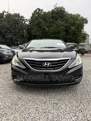 Hyundai Sonata SE 2.0T Sedan FWD (2.0L 4cyl 6A) 2012 Black
