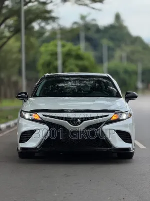 Toyota Camry 2024 White