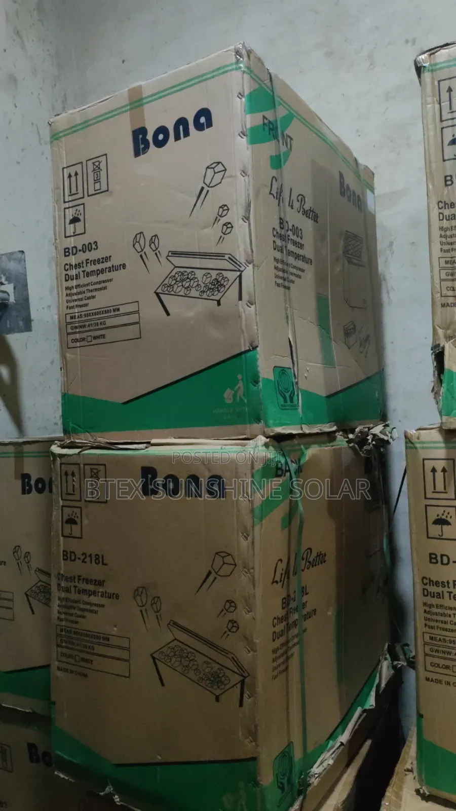 Bona 218liters Freezer Dc/ AC