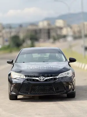 Toyota Camry 2016 Black