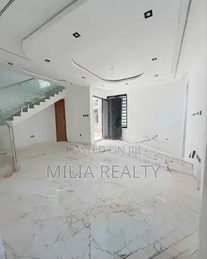 4bdrm Duplex in Ogba for sale