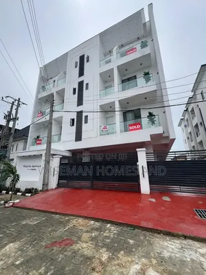 2bdrm Apartment in Ikate Lekki Eti-Osa for rent