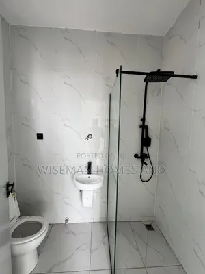 2bdrm Apartment in Ikate Lekki Eti-Osa for rent