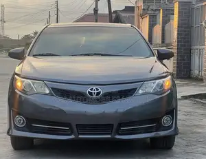 Toyota Camry 2013 Gray