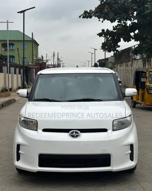 Scion xB Base 2009 White