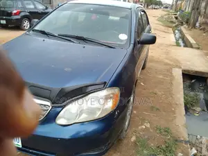 Toyota Corolla 2004 Blue