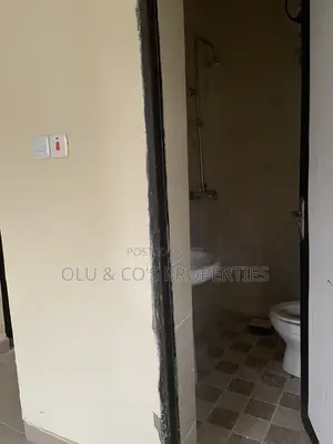Studio Apartment in Fortroyal Estate, Lugbe District for rent