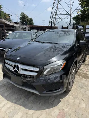 Mercedes-Benz GLA 250 2017 Black