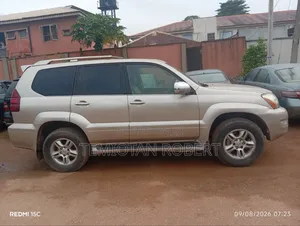 Lexus GX 470 2008 Gold