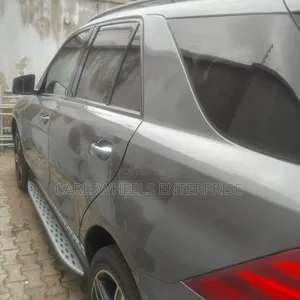 Mercedes-Benz GLE-Class GLE 350 2018 Gray