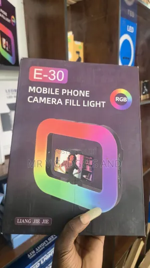 E-30 Mobile Phone Fill Light