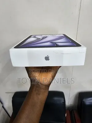 New Apple iPad Air 128 GB Blue
