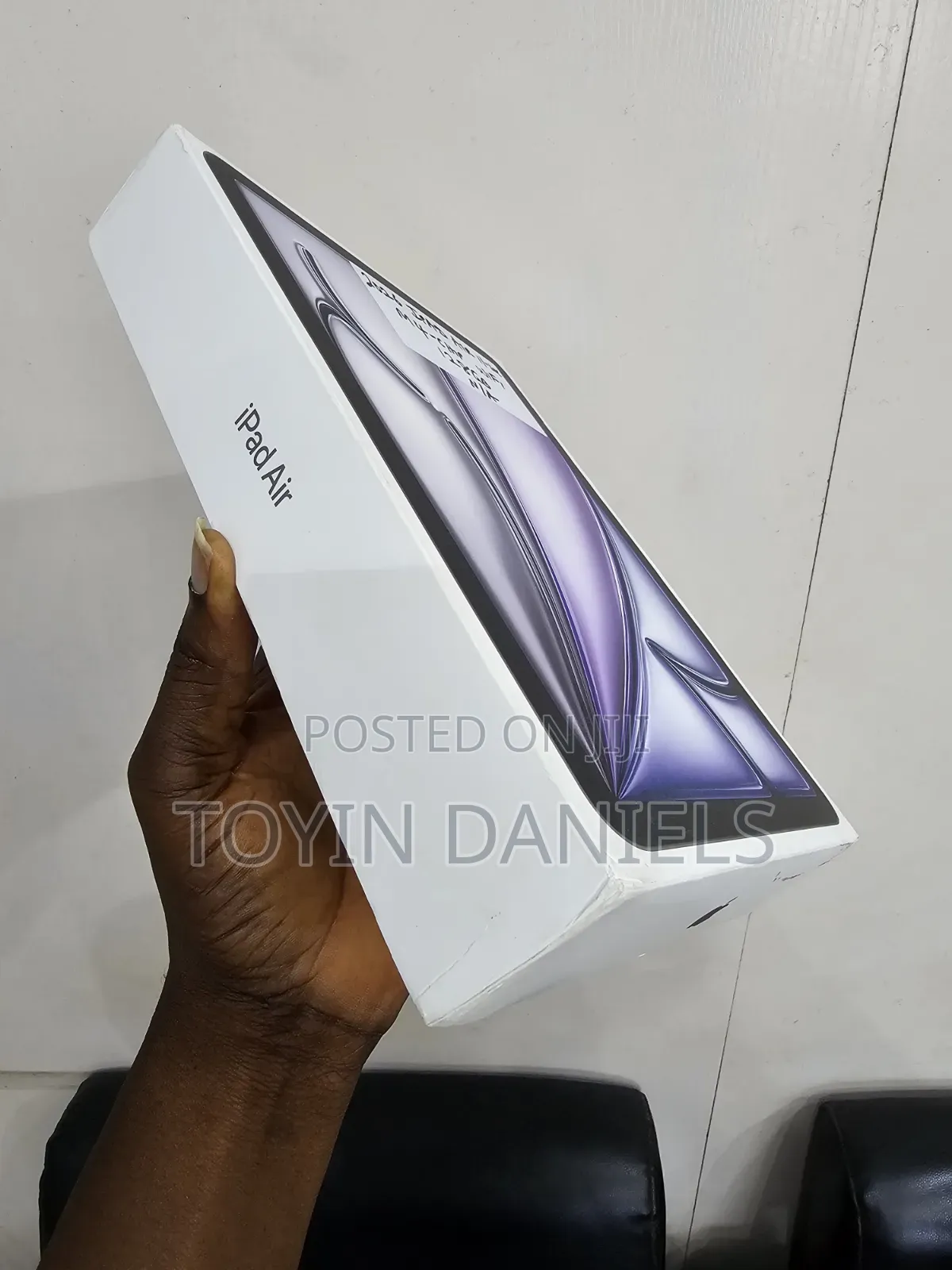 New Apple iPad Air 128 GB Blue