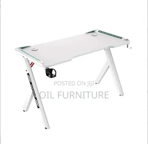 ​k-Leg White Ergonomic Gaming Table With Cup Holder Headphone Hook