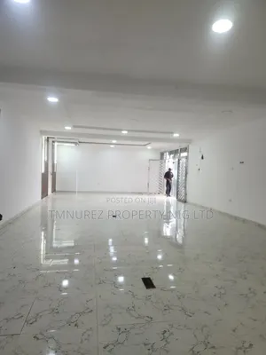 Big Shop Showroom for Rent at Lekki Phase1 Admiralty