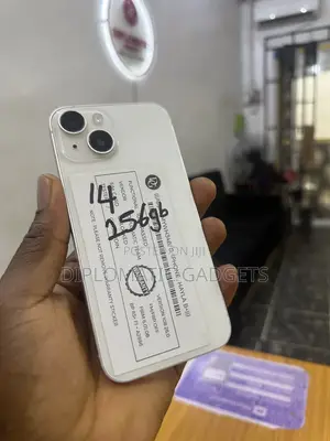 Apple iPhone 14 256 GB White