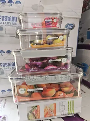 4-Piece Set of Transparent Acrylic Food Storage Containers