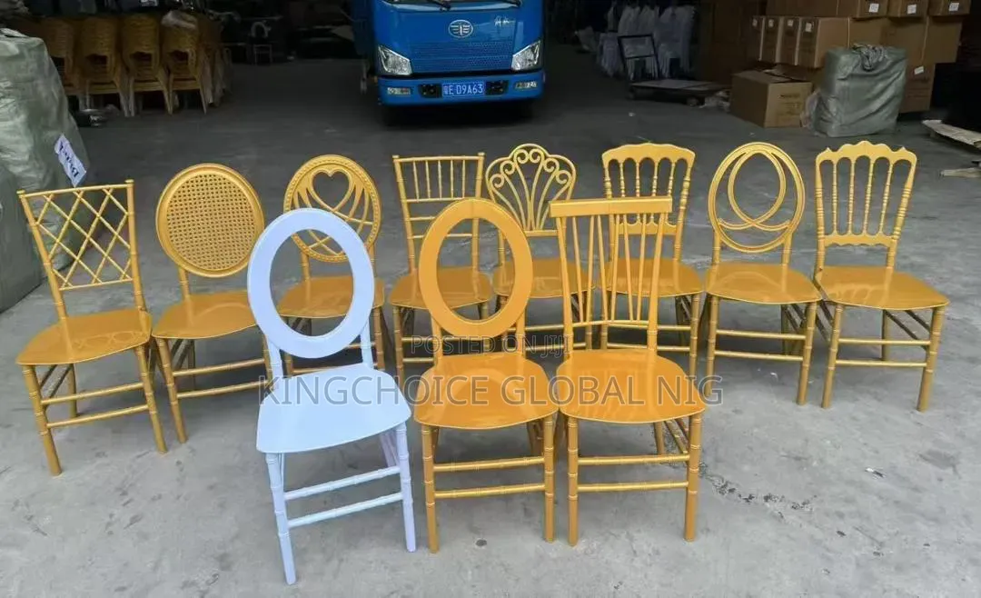 O Back Events Chairs