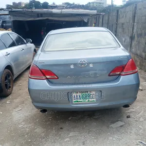 Toyota Avalon Limited 2007 Blue