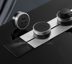 Exclusive Power Rail Socket