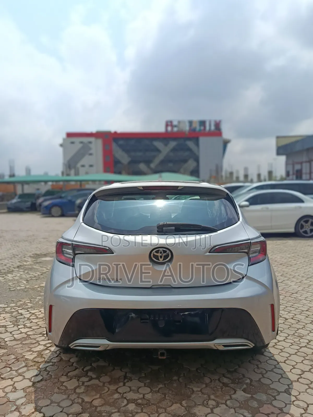 Toyota Corolla SE 2020 Silver