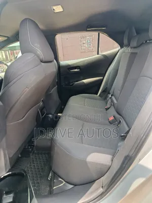Toyota Corolla SE 2020 Silver